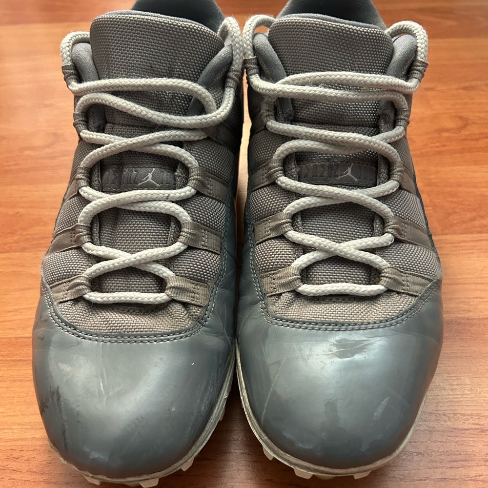 Jordan 11 retro low football cleats